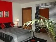 **** ホテル Rose Apartments グルガウン インド